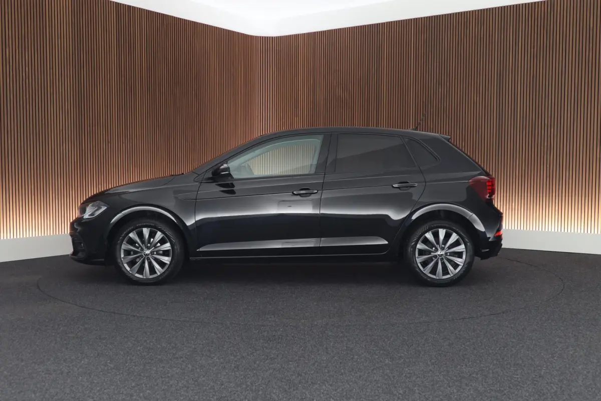 1.0 TSI 95pk Life Navigatie Parkeersensoren ACC Lichtmetaal