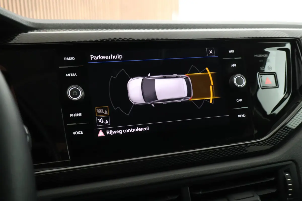 1.0 TSI 95pk Life Navigatie Parkeersensoren ACC Lichtmetaal