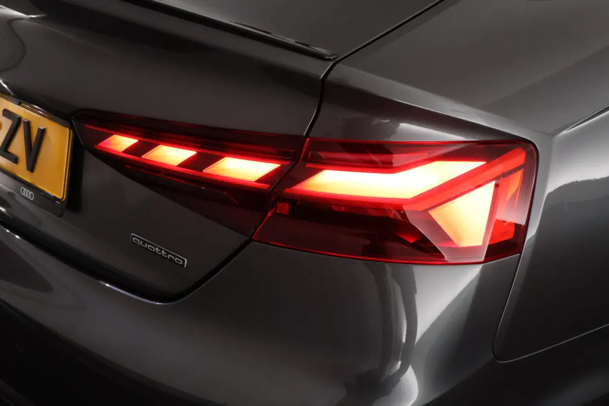 40 TFSI 204pk quattro S edition Camera Keyless Stoelverwarming Memory Massage ACC Navigatie 2x S-Line