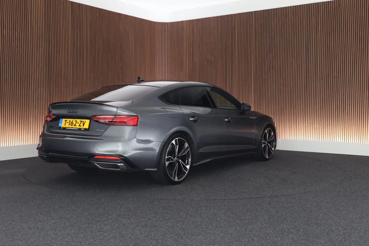 40 TFSI 204pk quattro S edition Camera Keyless Stoelverwarming Memory Massage ACC Navigatie 2x S-Line