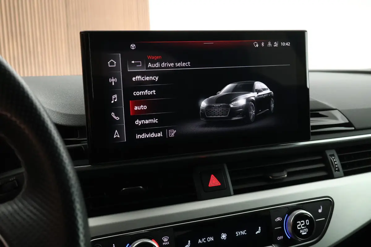 40 TFSI 204pk quattro S edition Camera Keyless Stoelverwarming Memory Massage ACC Navigatie 2x S-Line