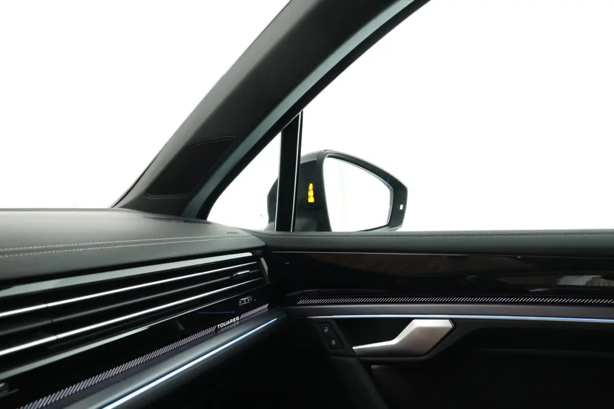 3.0 TSi 462pk eHybrid 4MOTION R Trekhaak Panoramadak Camera Leder Stoelverwarming Keyless Navigatie