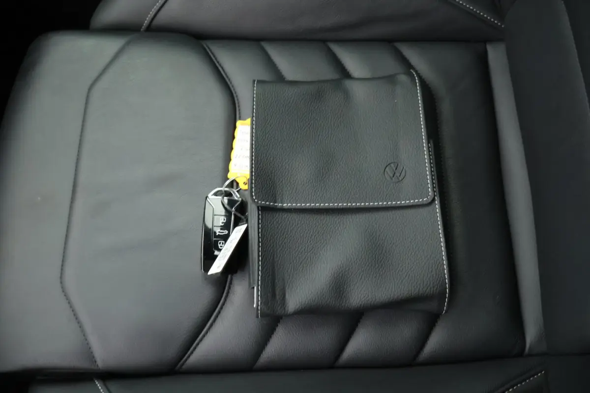 3.0 TSi 462pk eHybrid 4MOTION R Trekhaak Panoramadak Camera Leder Stoelverwarming Keyless Navigatie
