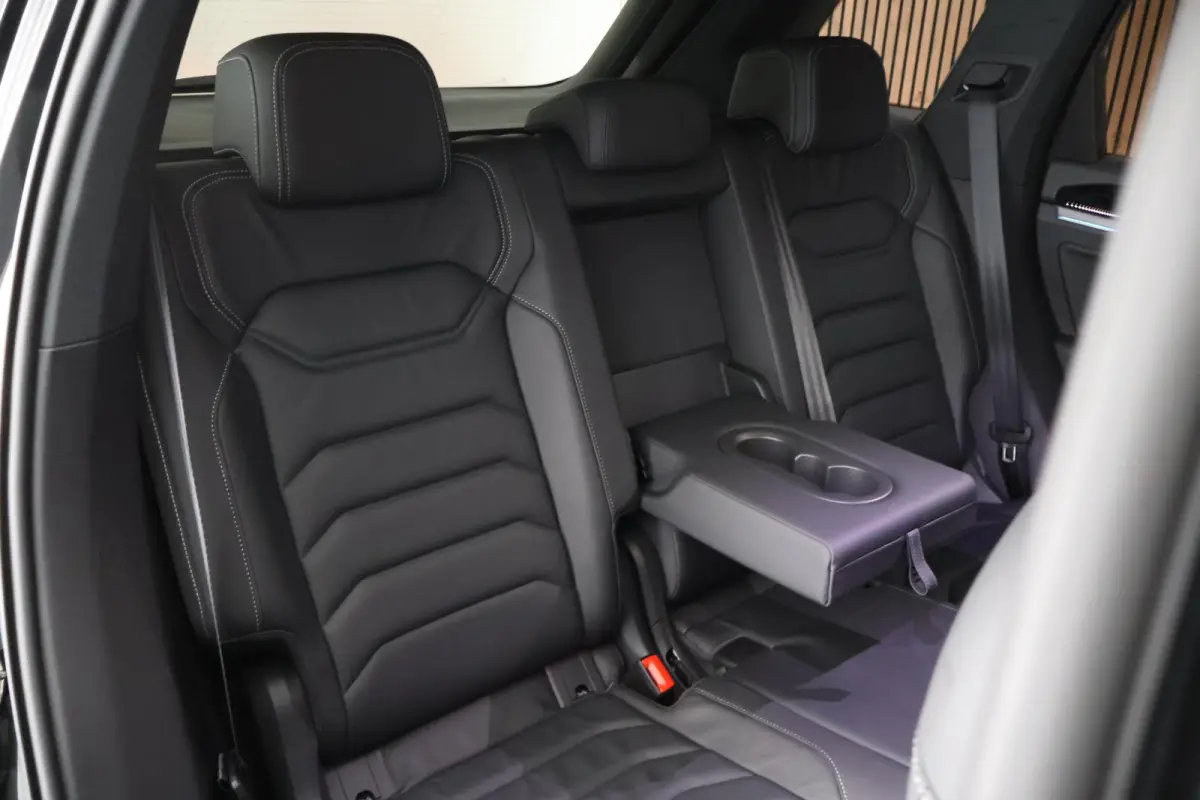 3.0 TSi 462pk eHybrid 4MOTION R Trekhaak Panoramadak Camera Leder Stoelverwarming Keyless Navigatie