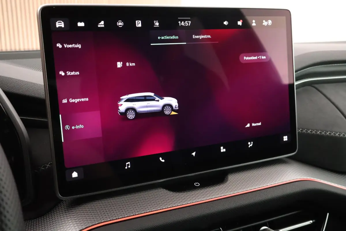 1.5 TSI 204pk PHEV Sportline Business Trekhaak Camera Canton LED Memory Stoelverwarming Panoramadak Navigatie