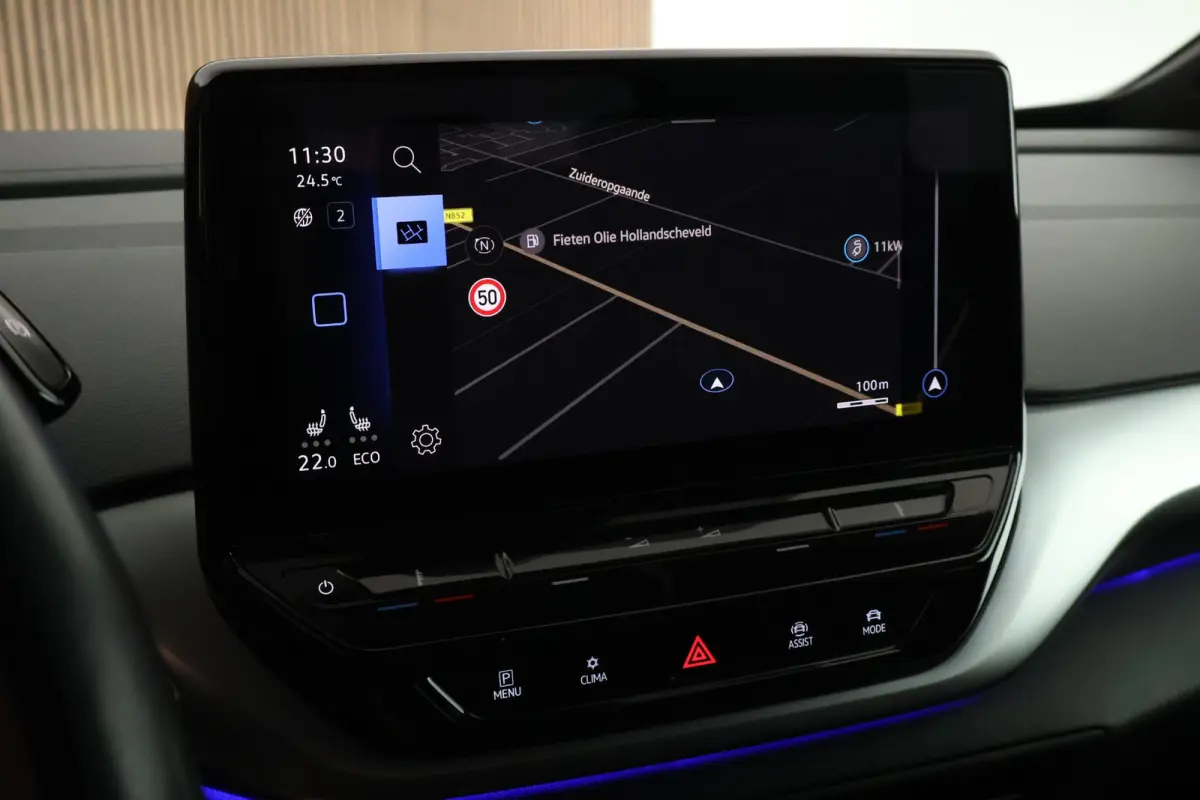 First 204pk 77 kWh SOH 91% Leder Stoelverwarming Camera Navigatie