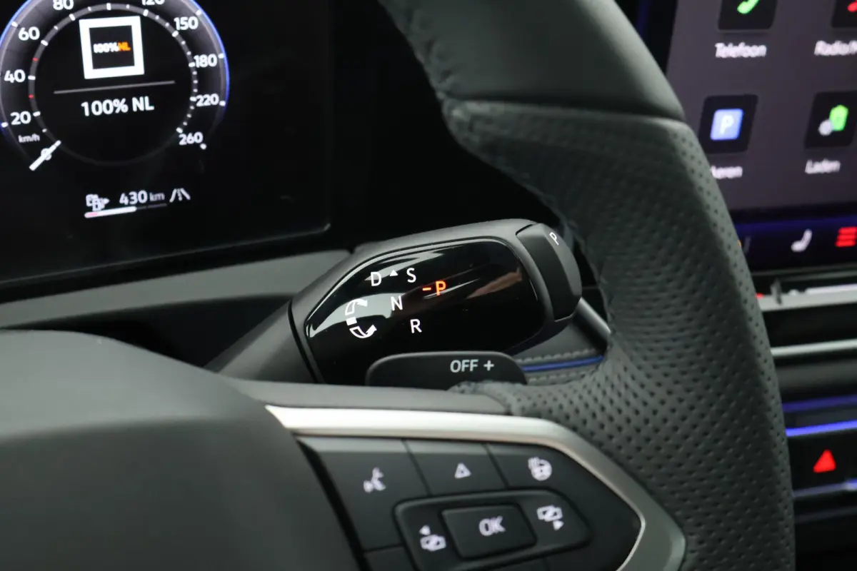 1.5 272pk eHybrid R-Line Edition Trekhaak Camera Panoramadak Keyless Carplay