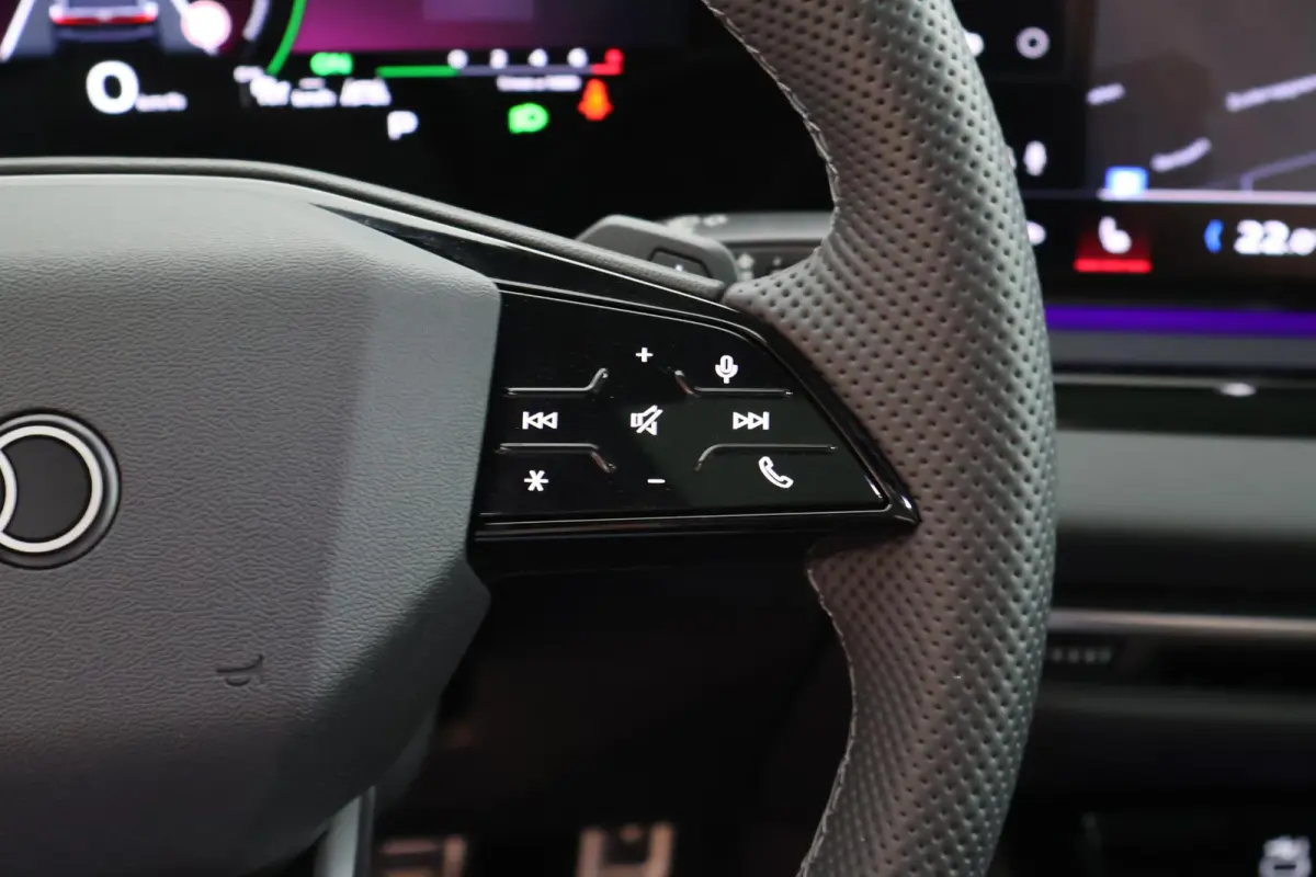 Avant 2.0 367pk quattro S edition Competition Trekhaak 360Camera Panoramadak Leder Virtual Cockpit Keyless Navigatie S-Line