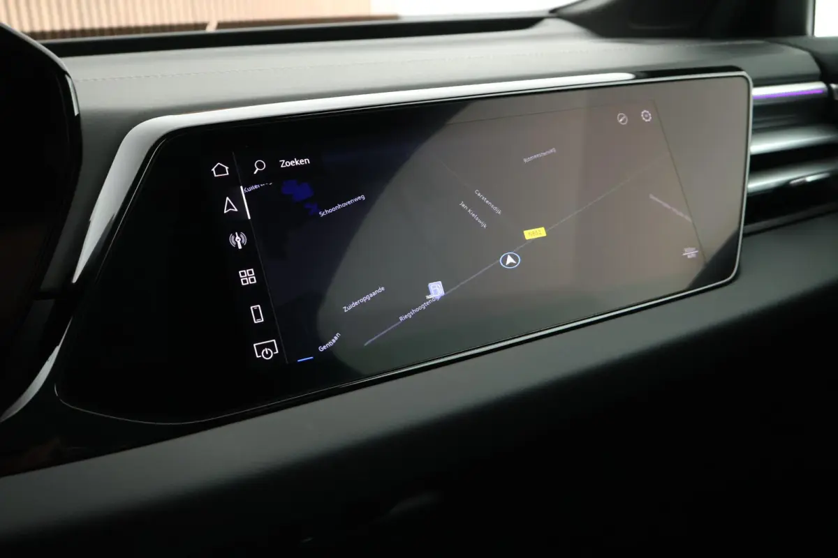 Avant 2.0 367pk quattro S edition Competition Trekhaak 360Camera Panoramadak Leder Virtual Cockpit Keyless Navigatie S-Line