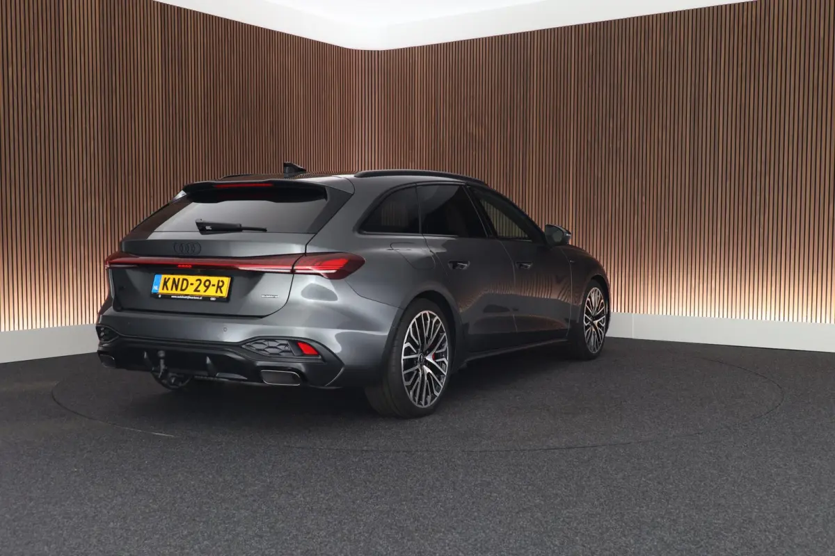 Avant 2.0 367pk quattro S edition Competition Trekhaak 360Camera Panoramadak Leder Virtual Cockpit Keyless Navigatie S-Line
