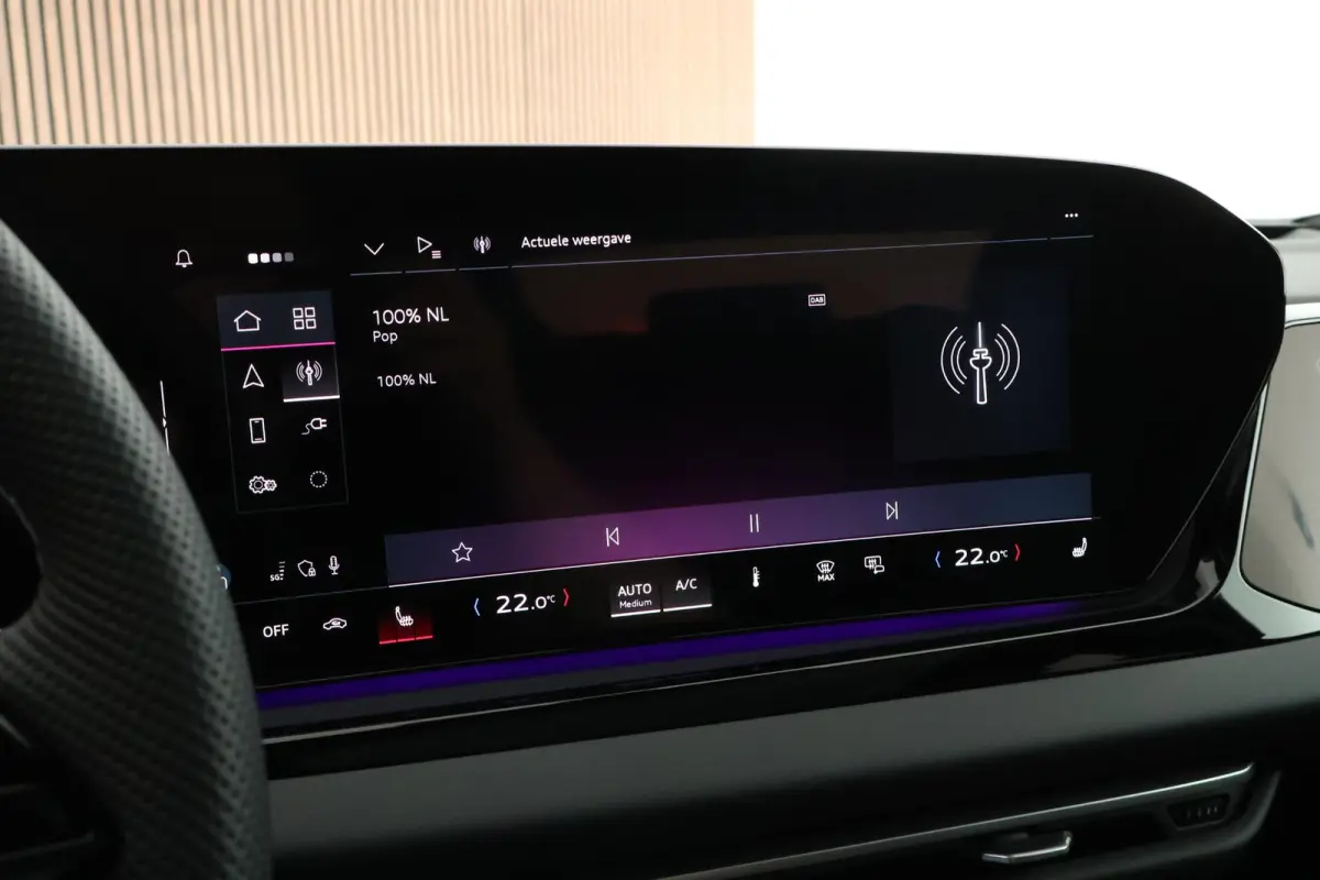 Avant 2.0 367pk quattro S edition Competition Trekhaak 360Camera Panoramadak Leder Virtual Cockpit Keyless Navigatie S-Line