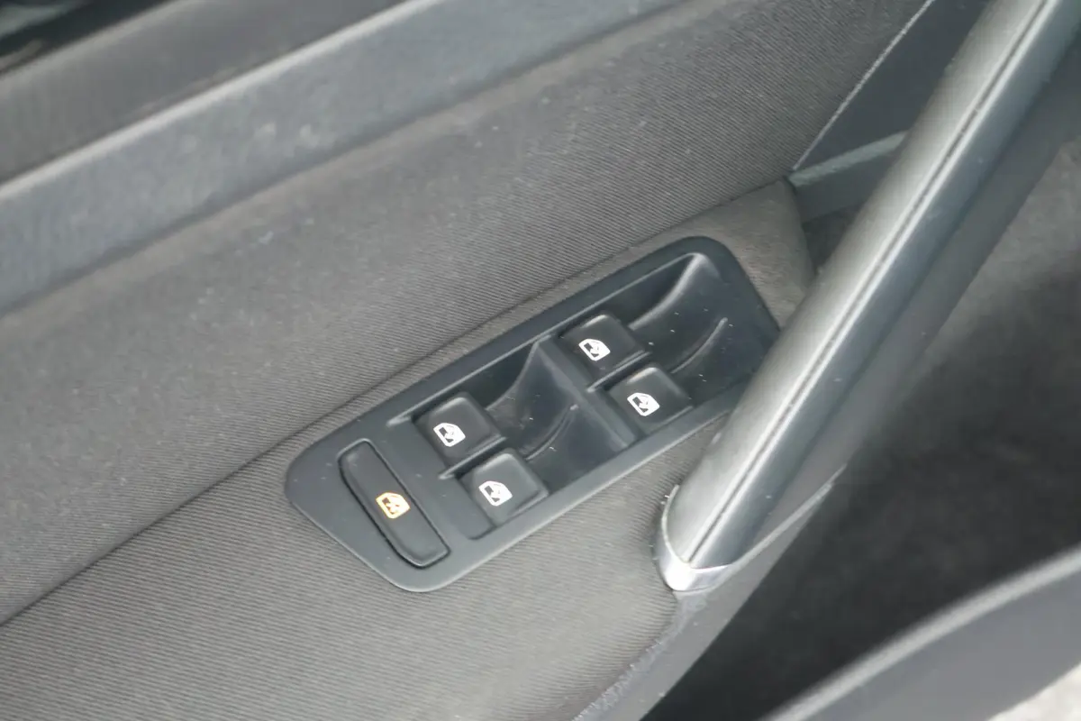 1.4 TSI 125pk Sound Navigatie Camera Keyless