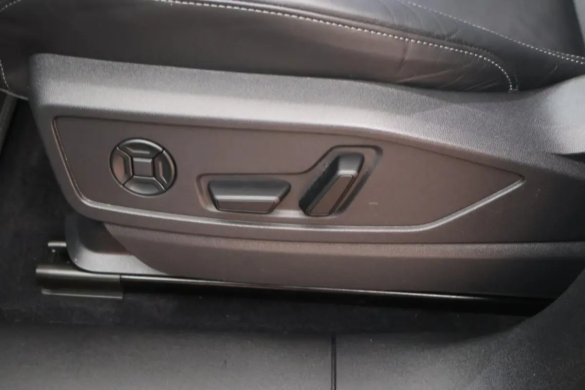 2.0 TFSI 299pk e-hybrid quattro S edition Trekhaak 360Camera Leder Keyless Panoramadak 2x S-Line