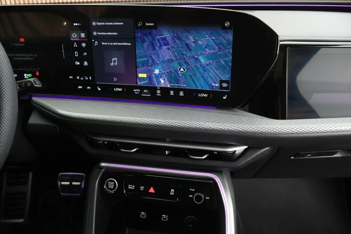 2.0 TFSI 299pk e-hybrid quattro S edition Trekhaak 360Camera Leder Keyless Panoramadak 2x S-Line