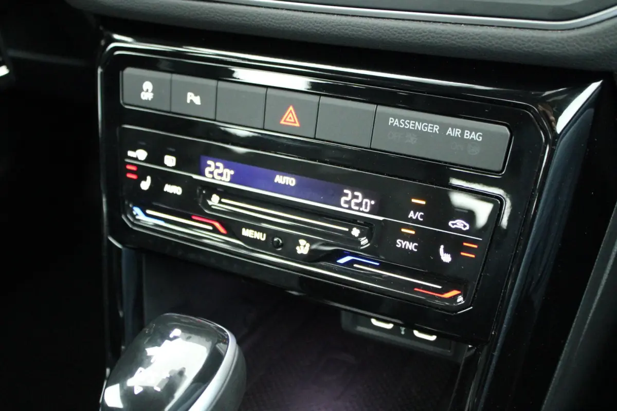 1.0 TSI 116pk DSG R-Line Camera Stoelverwarming Virtual Cockpit Navigatie