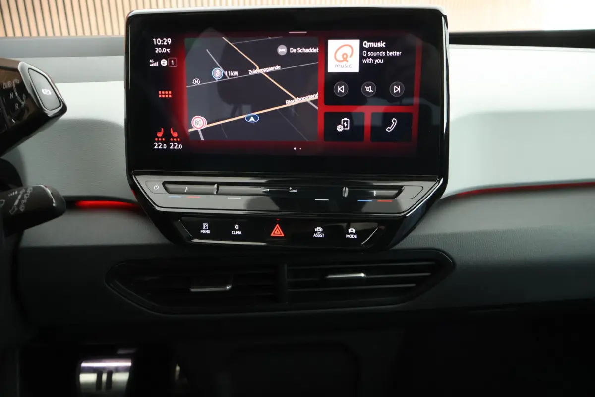 First Max 58 kWh 204pk SOH 91% HUD Panoramadak Camera Navigatie Keyless Memory