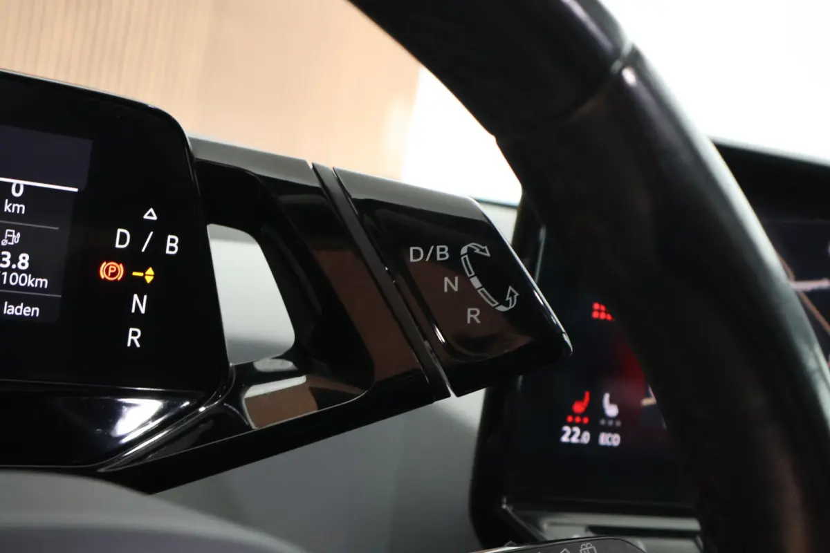 First Max 58 kWh 204pk SOH 91% HUD Panoramadak Camera Navigatie Keyless Memory