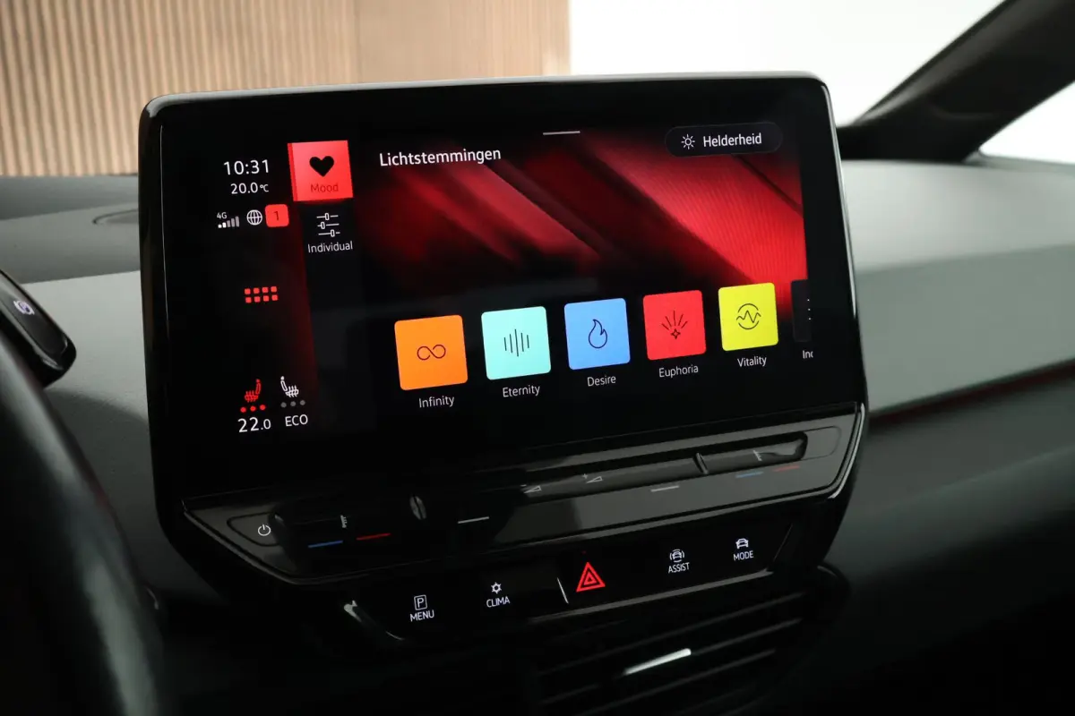 First Max 58 kWh 204pk SOH 91% HUD Panoramadak Camera Navigatie Keyless Memory