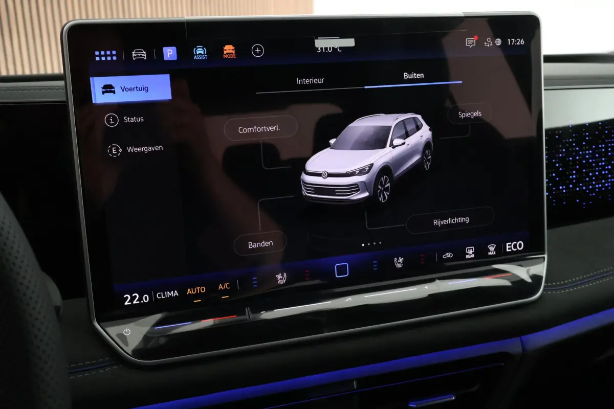 1.5 eHybrid 272pk R-Line Edition Black Style Leder Trekhaak 360Camera HUD Keyless Massage Virtual Cockpit Panoramadak Carplay