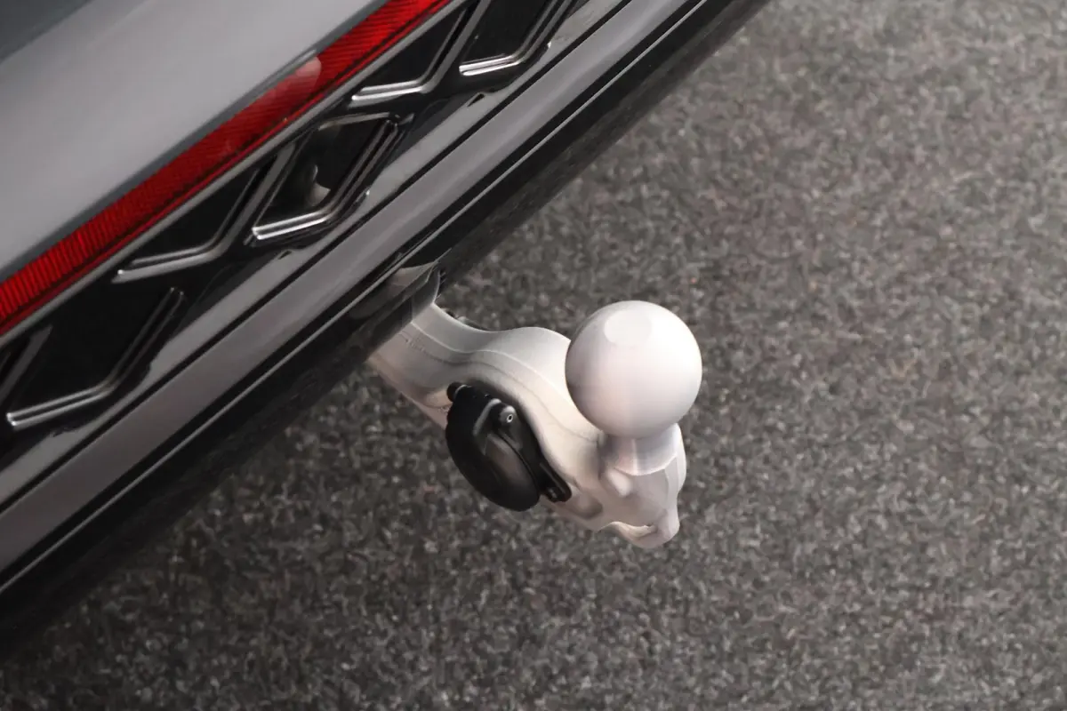 1.5 eHybrid 272pk R-Line Edition Black Style Leder Trekhaak 360Camera HUD Keyless Massage Virtual Cockpit Panoramadak Carplay