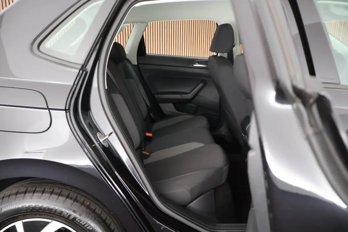 1.0 TSI 95pk DSG Life Climate Control App-Connect