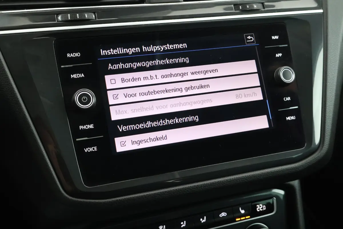 1.5 TSI 150pk DSG ACT Sound Trekhaak Panoramadak Stoelverwarming Camera