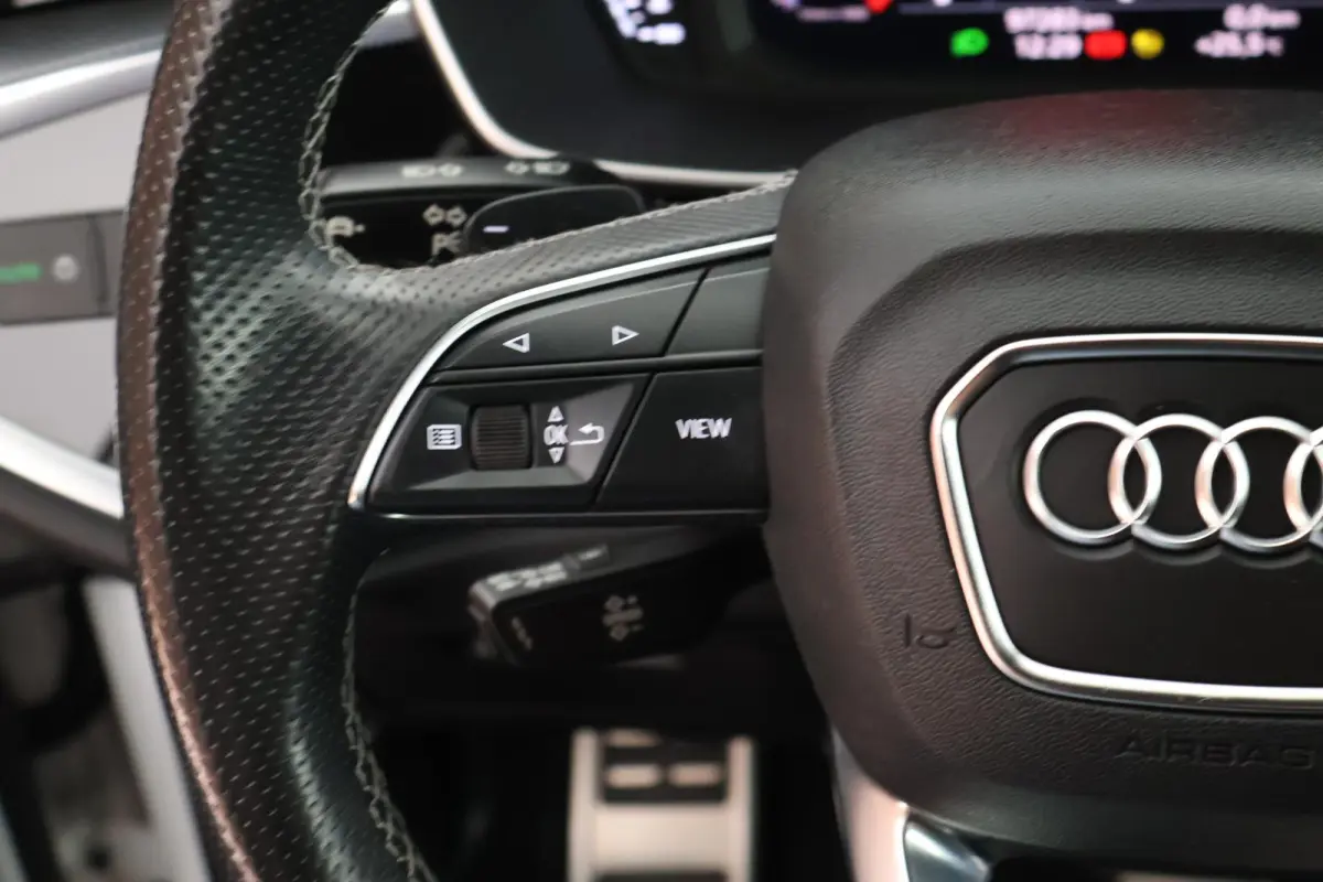 35 TFSI 150pk S edition Black Edition Camera Virtual Cockpit Navigatie 2x S-Line