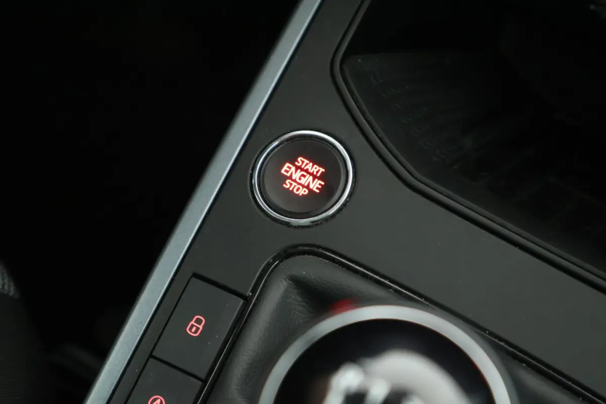 1.0 TSI 95pk Style Business Intense Camera Virtual Cockpit ACC Keyless Navigatie Carplay
