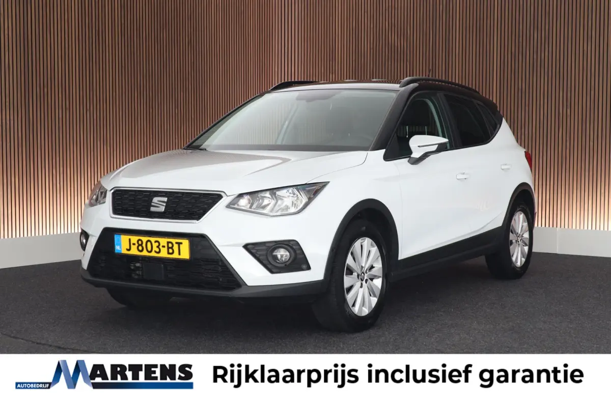1.0 TSI 95pk Style Business Intense Camera Virtual Cockpit ACC Keyless Navigatie Carplay