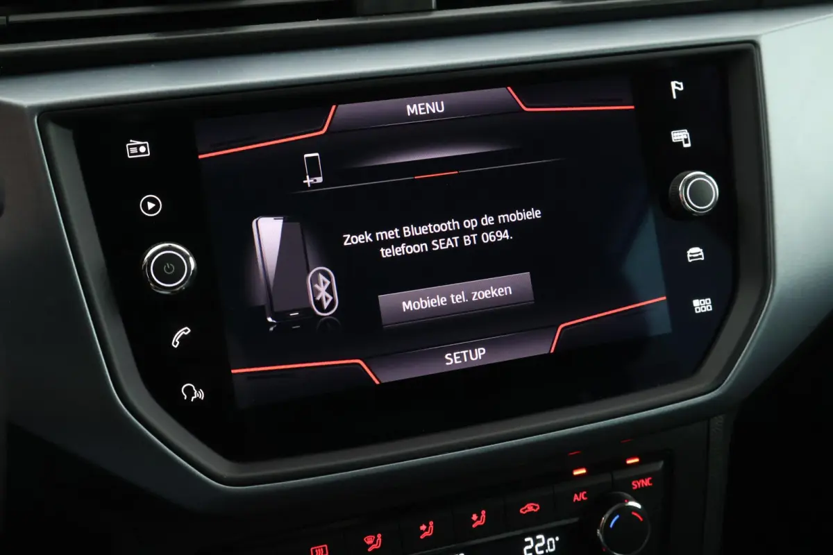 1.0 TSI 95pk Style Business Intense Camera Virtual Cockpit ACC Keyless Navigatie Carplay