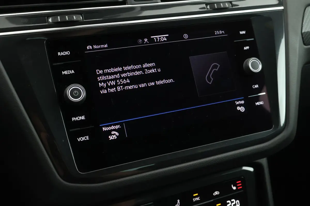 1.4 TSI 245pk eHybrid R-Line Business Trekhaak 360Camera Leder Memory HUD Stoelverwarming Panoramadak Virtual Cockpit Navigatie