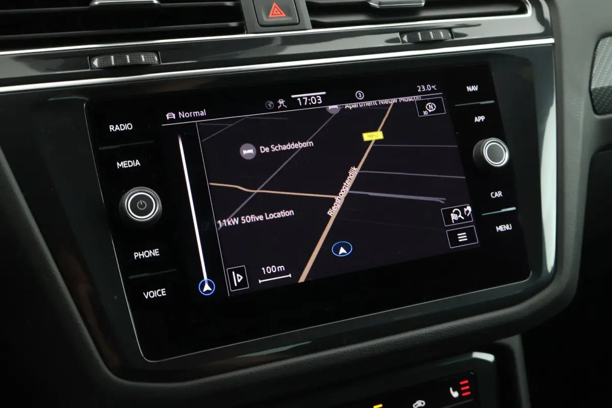 1.4 TSI 245pk eHybrid R-Line Business Trekhaak 360Camera Leder Memory HUD Stoelverwarming Panoramadak Virtual Cockpit Navigatie