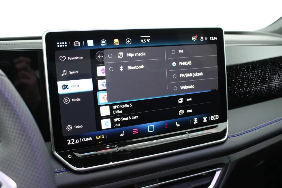 1.5 272pk eHybrid R-Line Business Trekhaak Camera Keyless Massage Virtual Cockpit Panoramadak Carplay