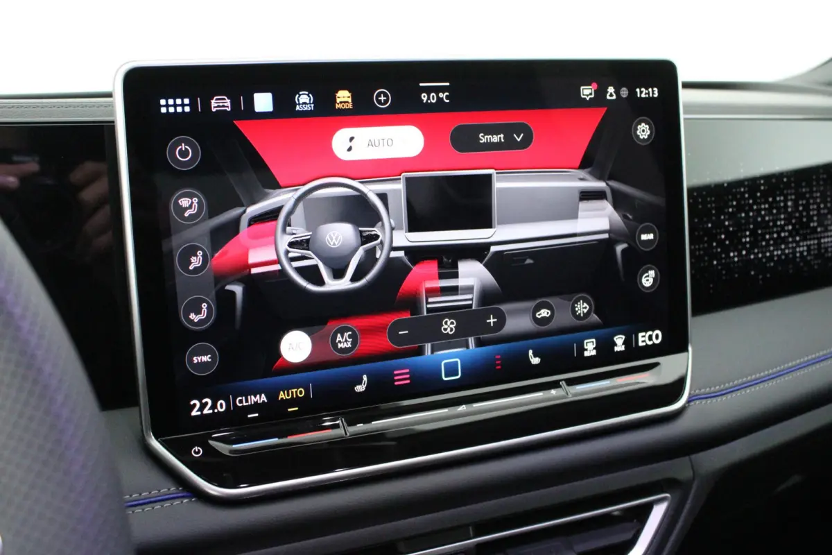 1.5 272pk eHybrid R-Line Business Trekhaak Camera Keyless Massage Virtual Cockpit Panoramadak Carplay