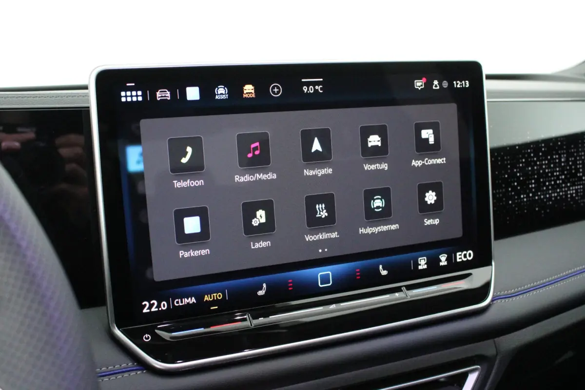 1.5 272pk eHybrid R-Line Business Trekhaak Camera Keyless Massage Virtual Cockpit Panoramadak Carplay
