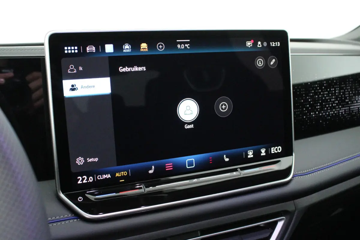 1.5 272pk eHybrid R-Line Business Trekhaak Camera Keyless Massage Virtual Cockpit Panoramadak Carplay