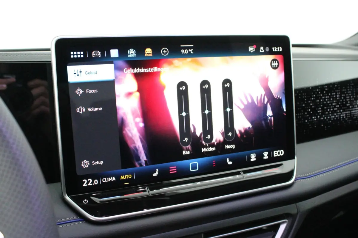 1.5 272pk eHybrid R-Line Business Trekhaak Camera Keyless Massage Virtual Cockpit Panoramadak Carplay