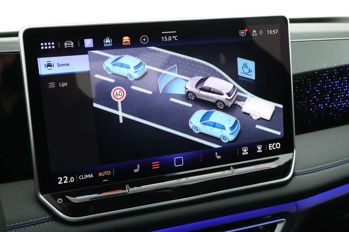 1.5 272pk eHybrid R-Line Edition Trekhaak Camera Keyless Massage Virtual Cockpit Panoramadak Carplay