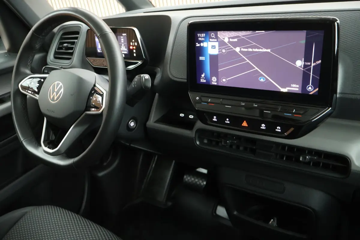 204pk 77 kWh SOH 97% Stoelverwarming Adaptive Cruise Camera Bijrijdersbank Climate control
