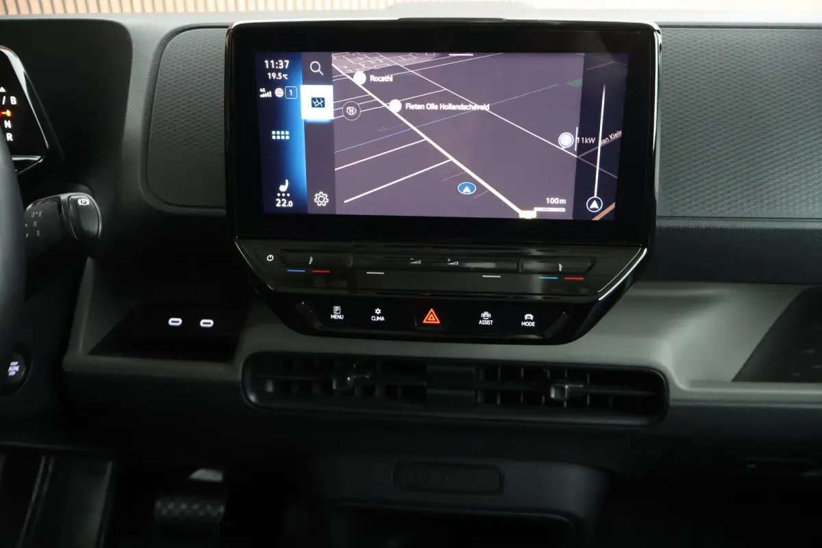 204pk 77 kWh SOH 97% Stoelverwarming Adaptive Cruise Camera Bijrijdersbank Climate control