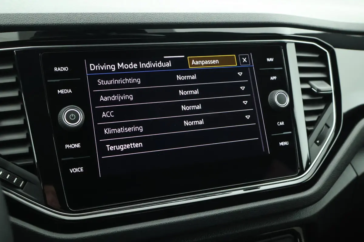 1.5 TSI 150pk DSG Sport Black Style Trekhaak Led Stoelverwarming Virtual Cockpit Navigatie