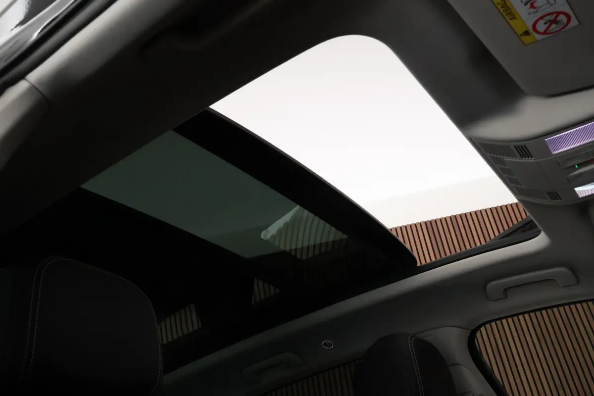 3.0 e-Hybrid 381pk Elegance Trekhaak Camera Leder Virtual Cockpit Panoramadak Navigatie