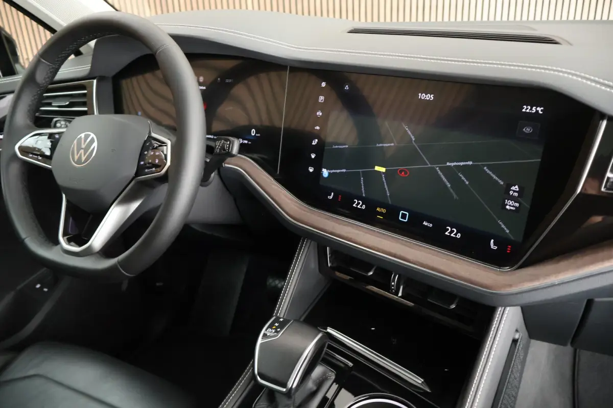 3.0 e-Hybrid 381pk Elegance Trekhaak Camera Leder Virtual Cockpit Panoramadak Navigatie