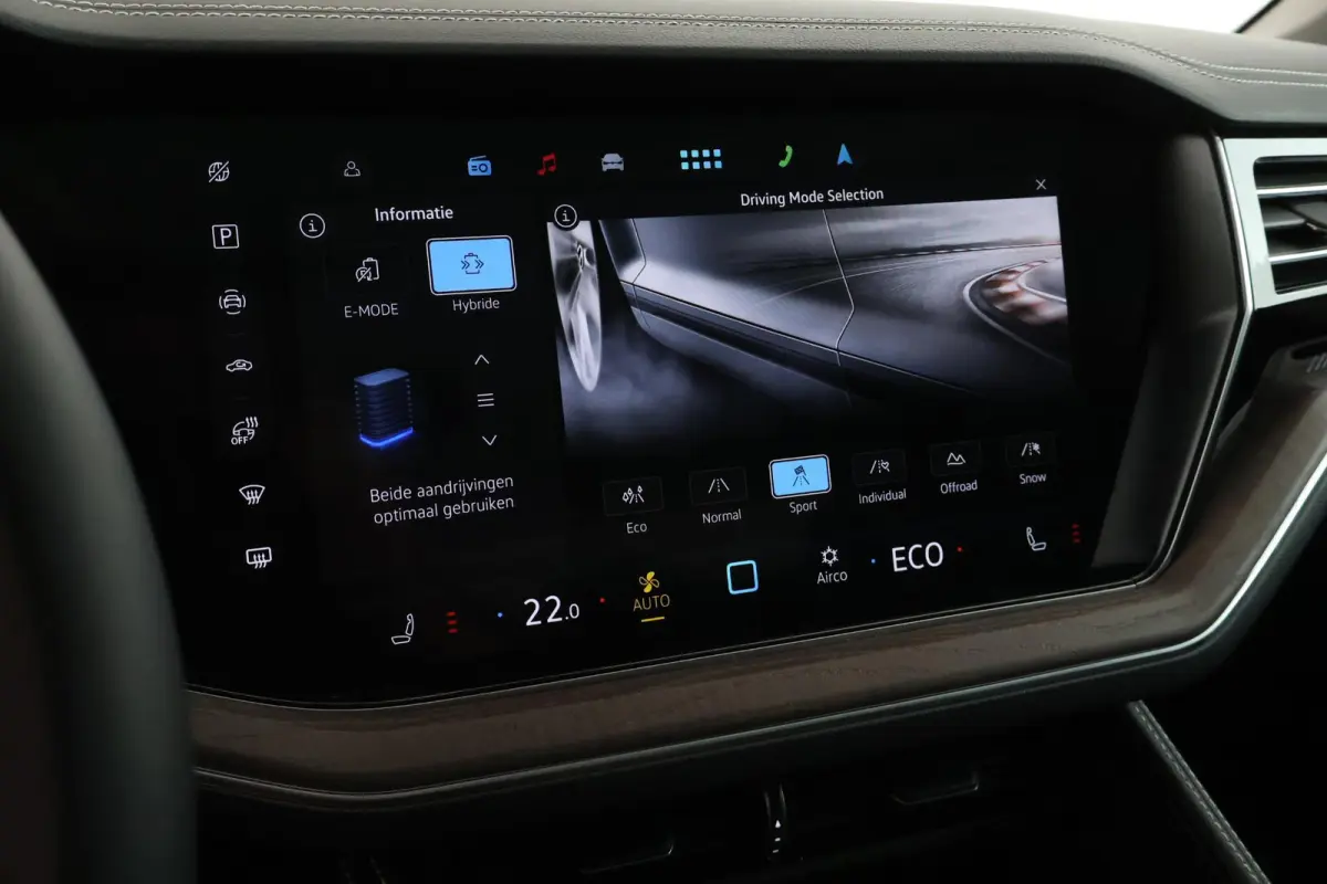 3.0 e-Hybrid 381pk Elegance Trekhaak Camera Leder Virtual Cockpit Panoramadak Navigatie