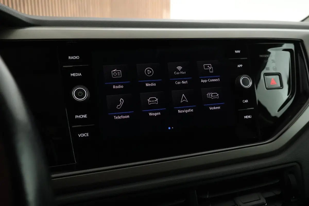 1.0 TSI 95pk Comfortline Business Parkeersensoren Climate Control ACC