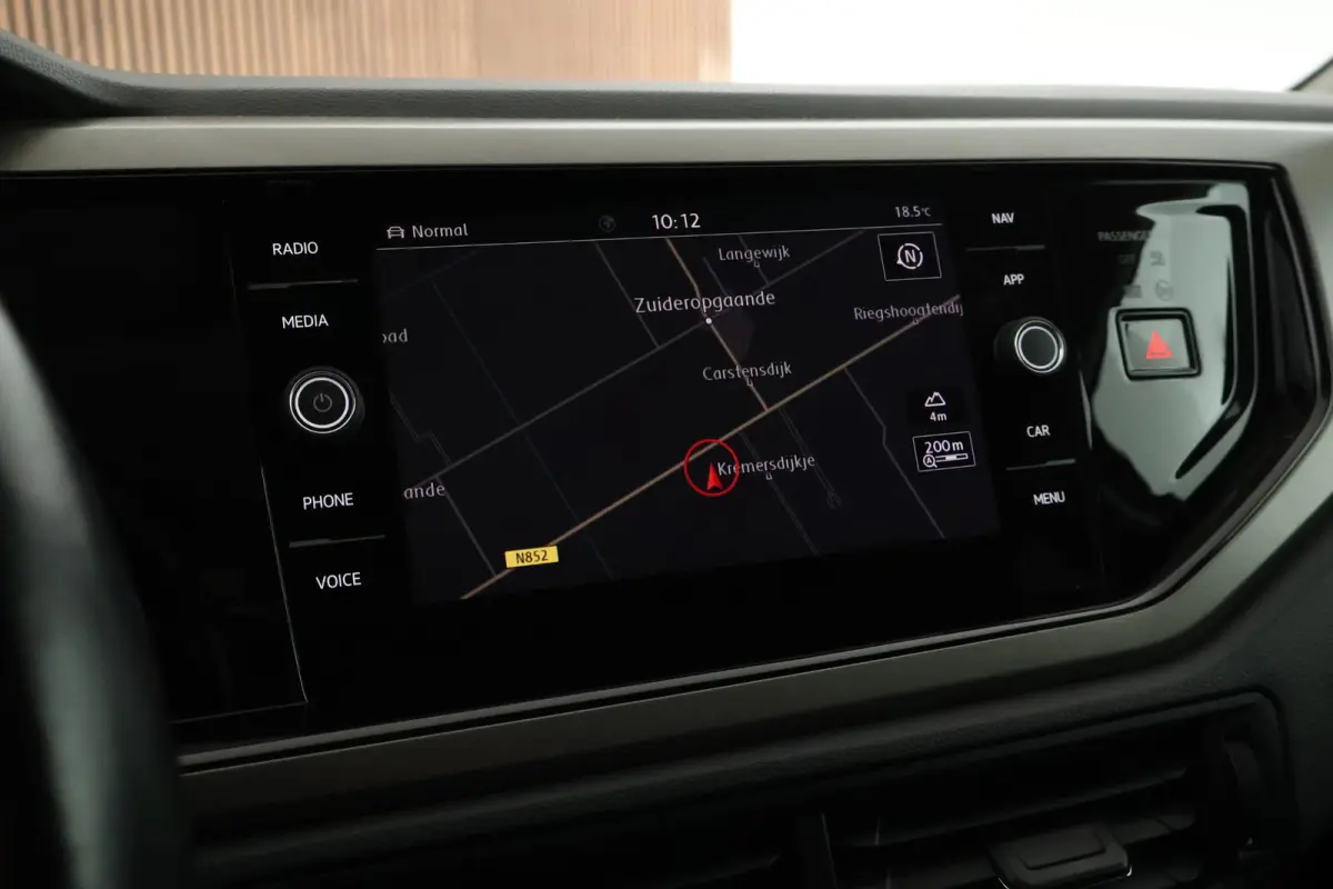 1.0 TSI 95pk Comfortline Business Parkeersensoren Climate Control ACC