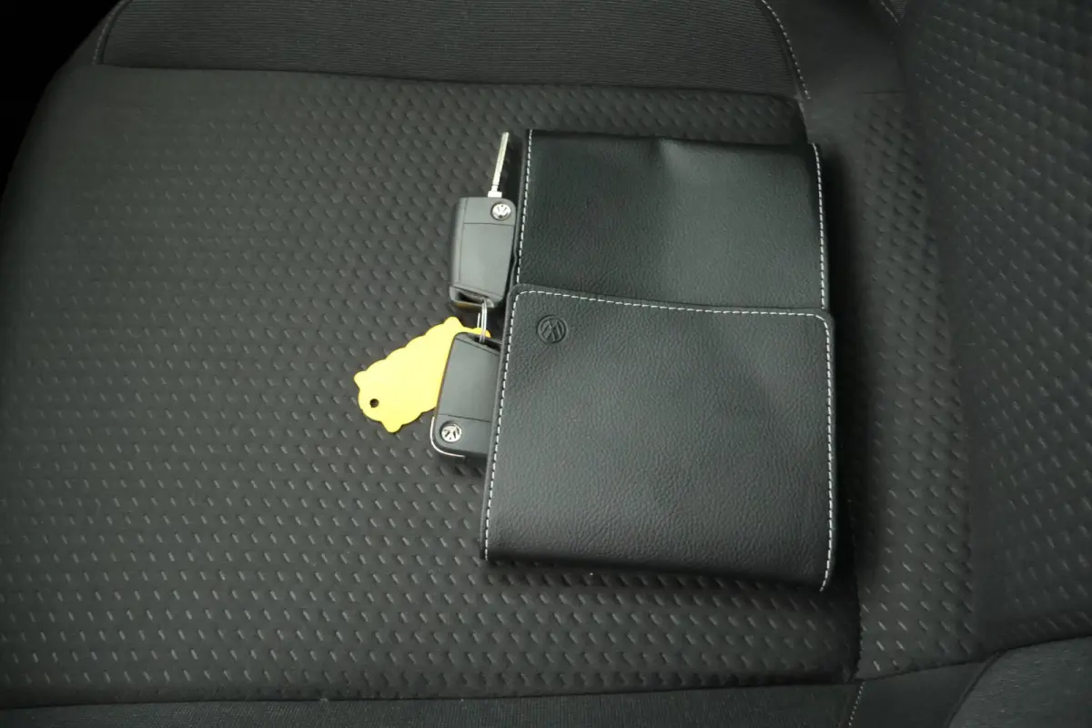 1.0 TSI 95pk Comfortline Business Parkeersensoren Climate Control ACC