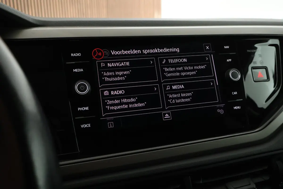 1.0 TSI 95pk Comfortline Business Parkeersensoren Climate Control ACC