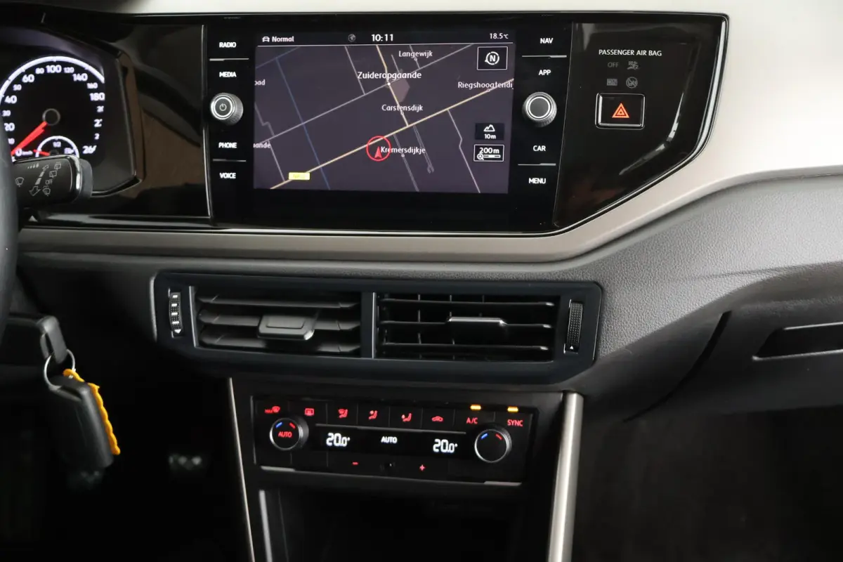 1.0 TSI 95pk Comfortline Business Parkeersensoren Climate Control ACC