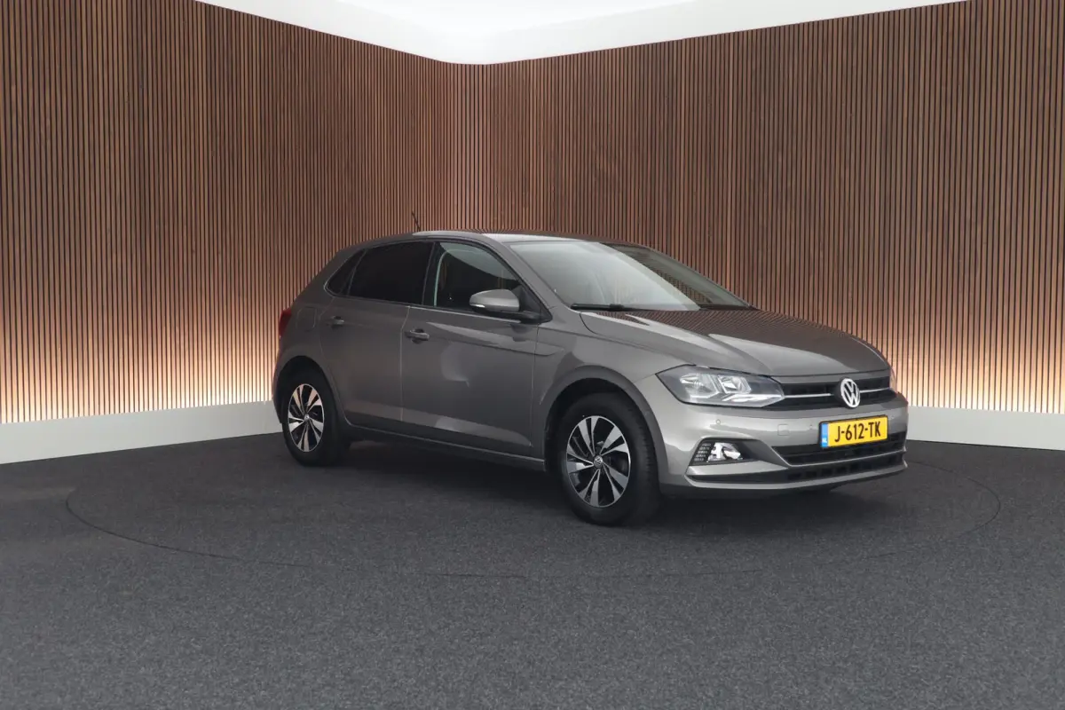 1.0 TSI 95pk Comfortline Business Parkeersensoren Climate Control ACC